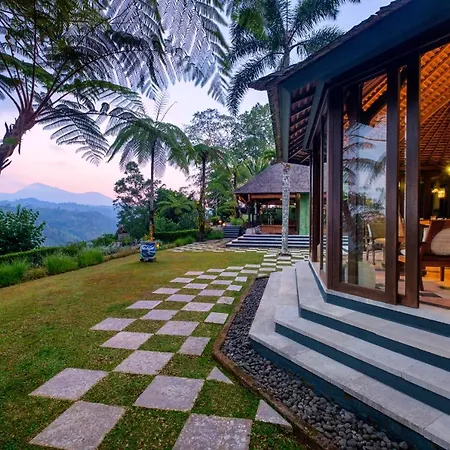 Villa Puri Naga Toya Bali -Escape With Style For Families